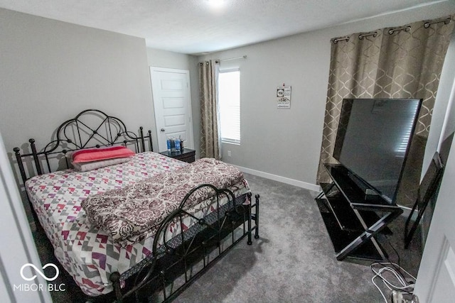 bedroom with carpet flooring