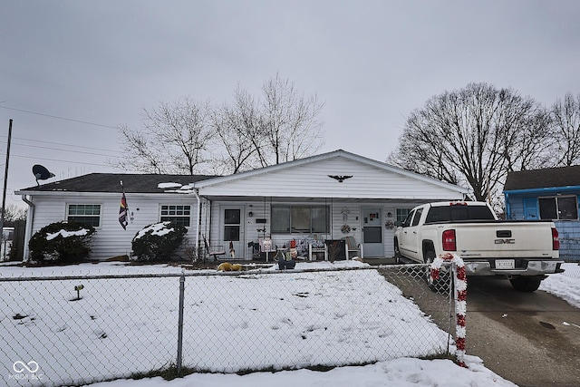 view of front facade with a porch