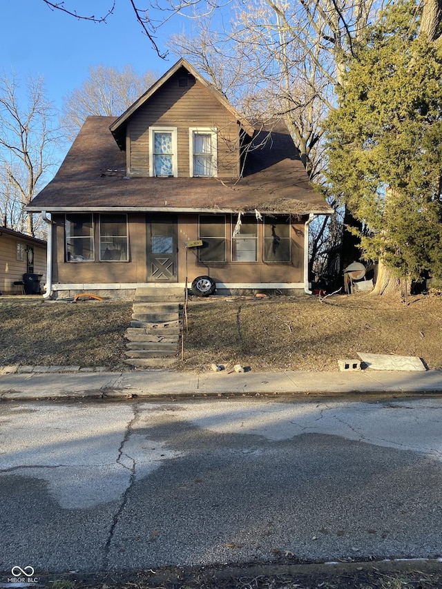 view of front of property