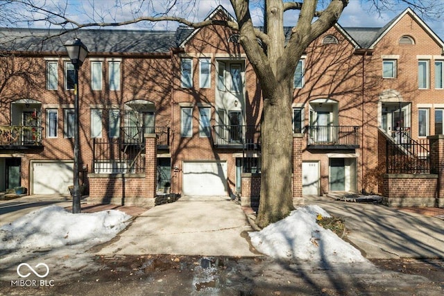 view of townhome / multi-family property