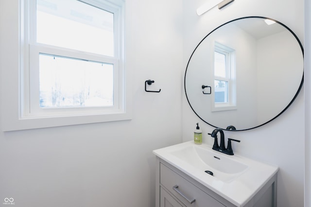 bathroom with vanity