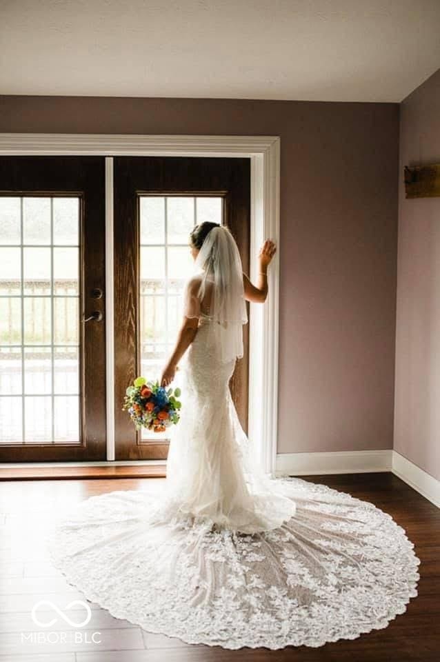 room details with hardwood / wood-style floors