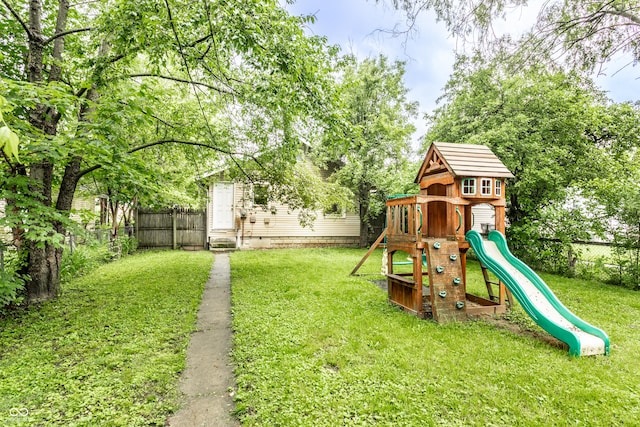 361 S Spencer Ave, Indianapolis, IN 46219 - view of jungle gym