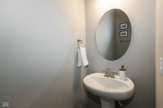 bathroom with sink