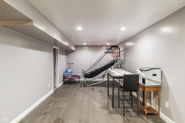 playroom featuring hardwood / wood-style floors