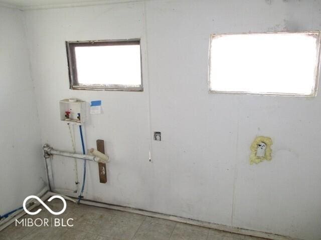 1053 W 35th St, Indianapolis, IN 46208 - photo 12