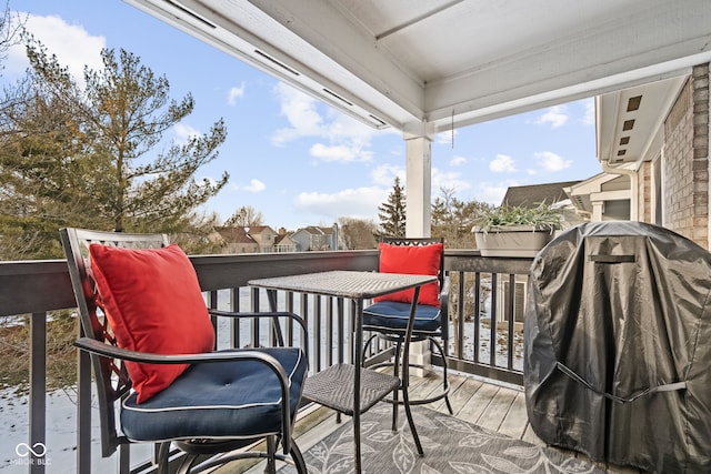 balcony with area for grilling