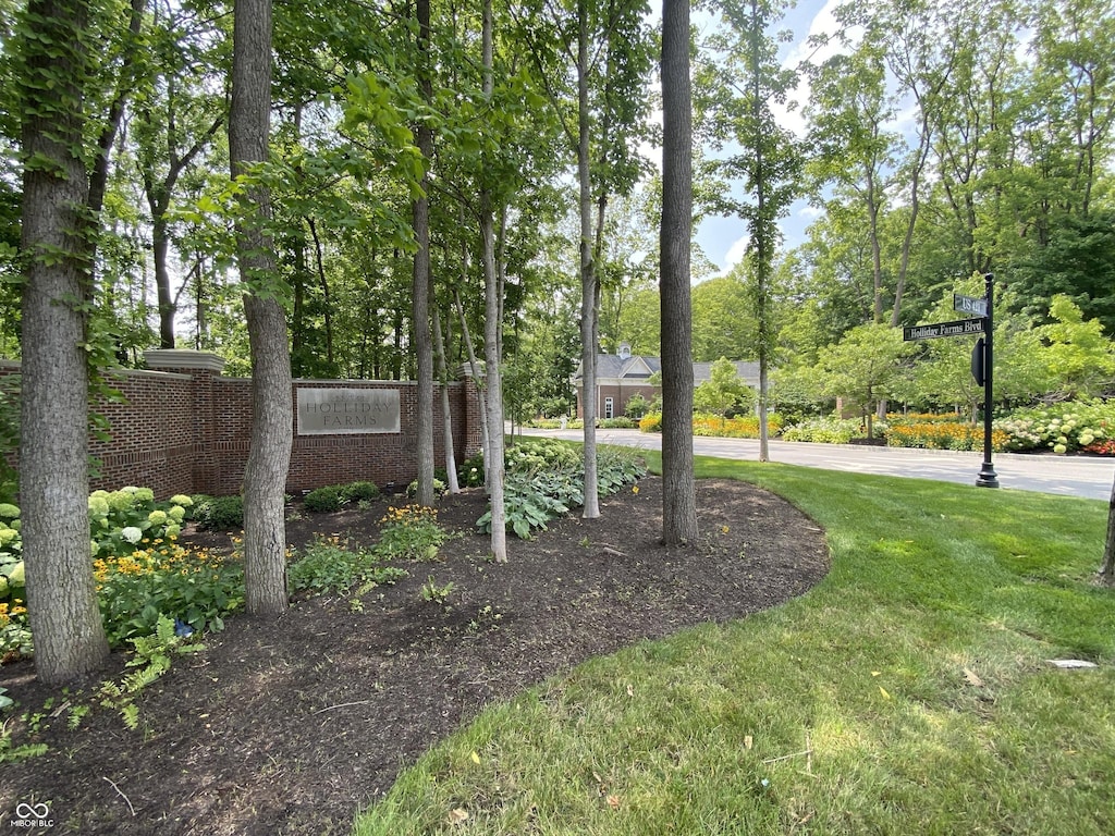 3673 Cherwell Dr, Zionsville, IN 46077 - photo 2