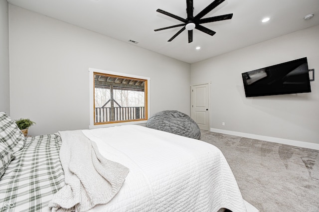 bedroom featuring carpet floors and ceiling fan