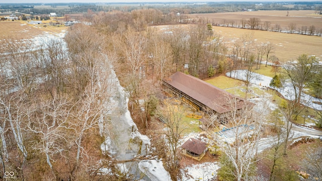 birds eye view of property featuring a rural view