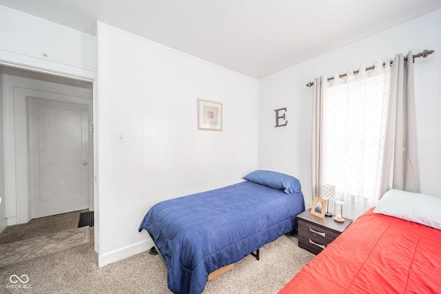 bedroom featuring carpet floors