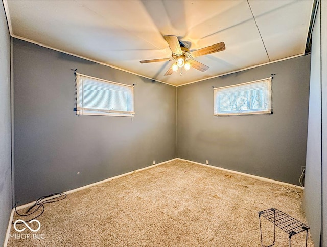 unfurnished room featuring carpet floors and ceiling fan