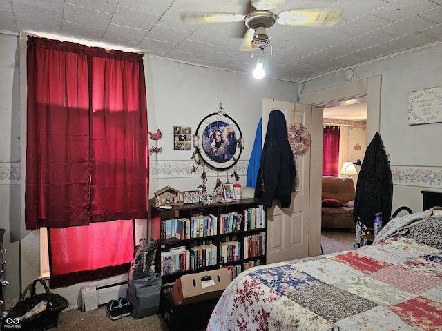 bedroom with carpet flooring and ceiling fan