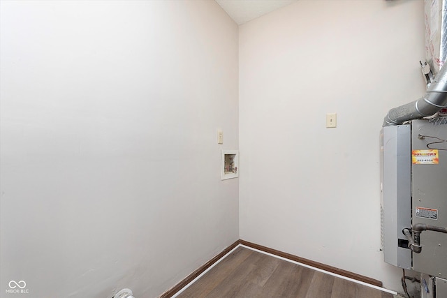 clothes washing area with washer hookup and hardwood / wood-style floors