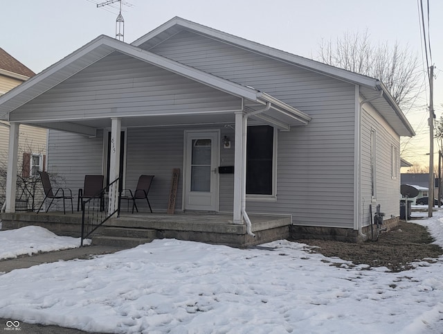 view of front facade featuring a porch