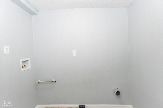 laundry room with washer hookup