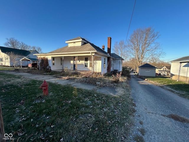 view of front of house with covered porch