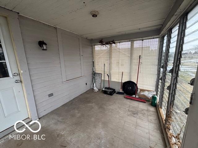 view of unfurnished sunroom