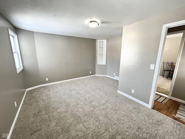 empty room featuring carpet