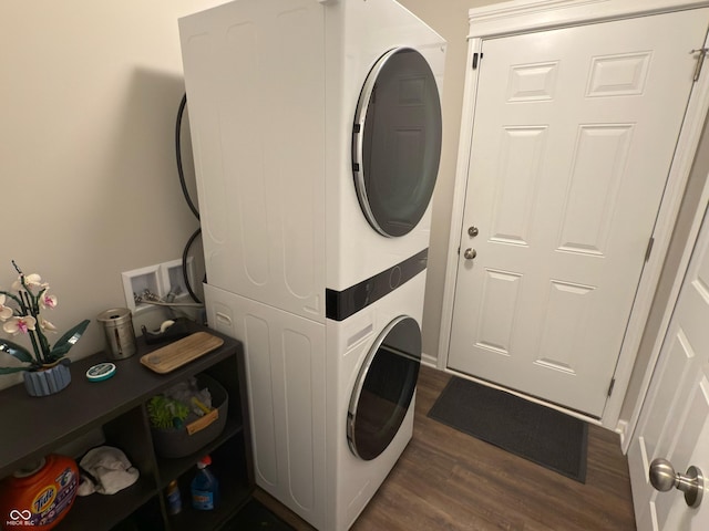 19438 Astoria Ave, Sheridan, IN 46069 - clothes washing area with stacked washer / drying machine and dark wood-type flooring