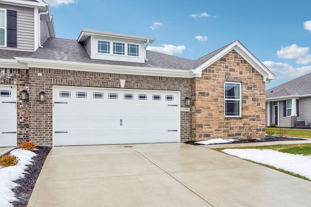 view of front of house featuring a garage