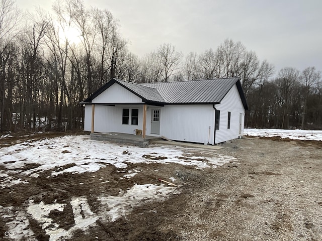 view of front of house