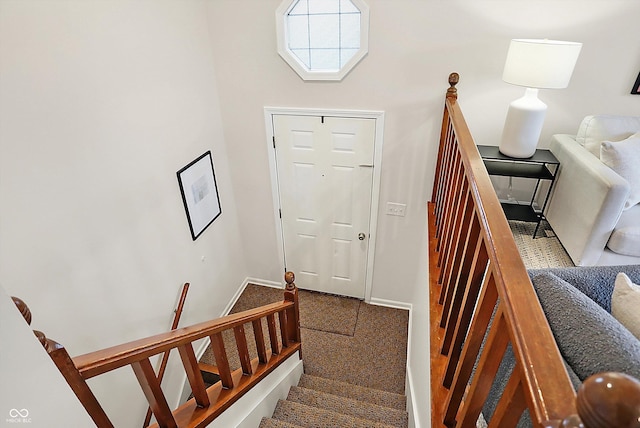 view of foyer entrance