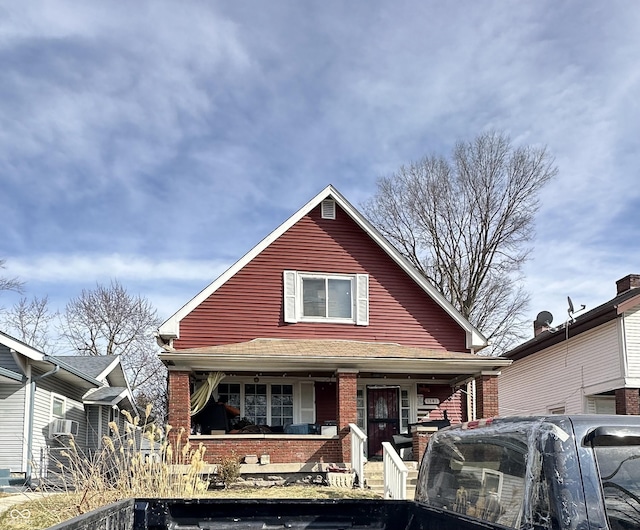1341 N Dearborn St, Indianapolis, IN 46201 - bungalow-style house with covered porch
