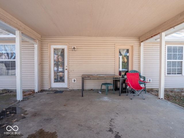 6264 Whitaker Farms Dr, Indianapolis, IN 46237 - view of patio
