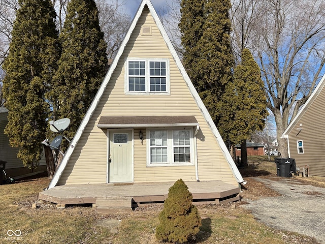 view of front of house