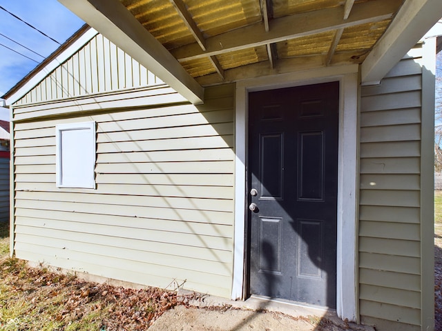 view of property entrance