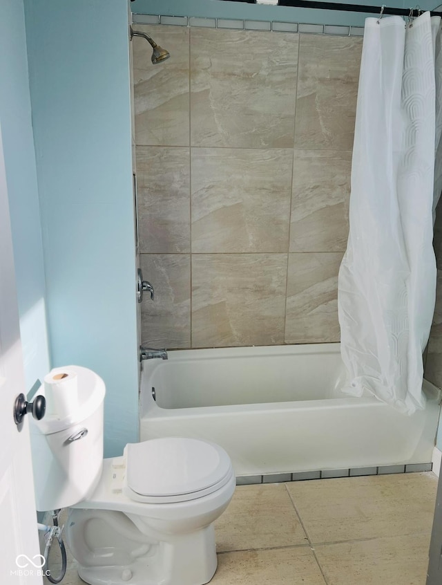 bathroom with shower / bathtub combination with curtain and toilet