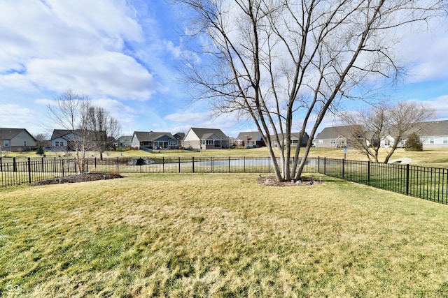 view of yard featuring a water view