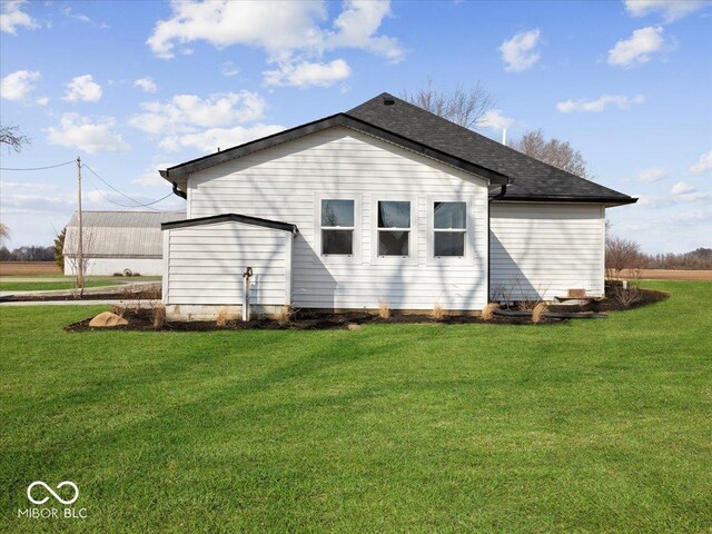 7279 W State Road 44, Shelbyville, IN 46176 - view of side of home featuring a yard
