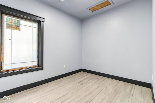 3707 N Kenwood Ave, Indianapolis, IN 46208 - empty room featuring light wood-type flooring