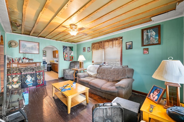 living room featuring hardwood / wood-style flooring and ceiling fan