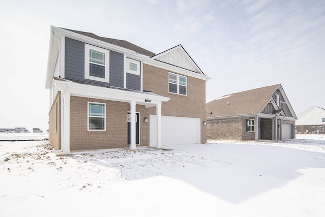 view of front property featuring a garage