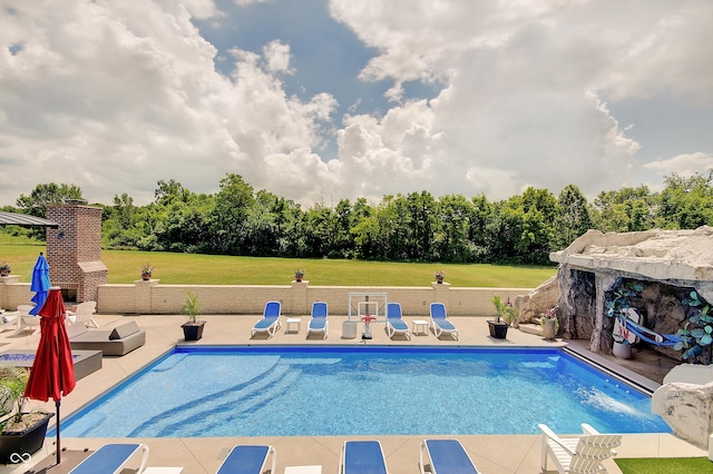 14445 Gainesway Cir, Fishers, IN 46040 - view of swimming pool featuring a yard and a patio area