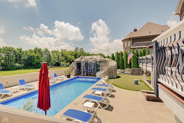 14445 Gainesway Cir, Fishers, IN 46040 - outdoor pool featuring a patio area