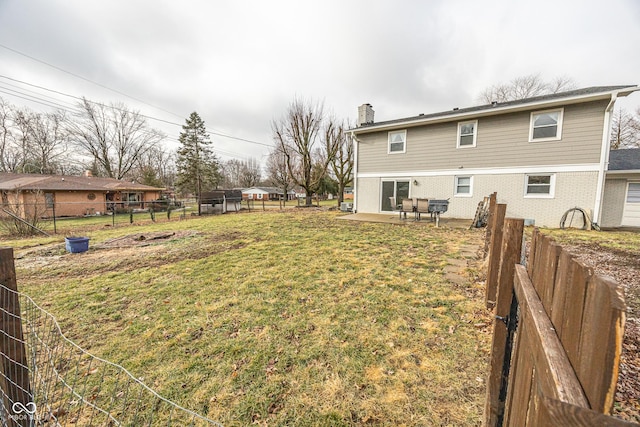 view of yard with a patio