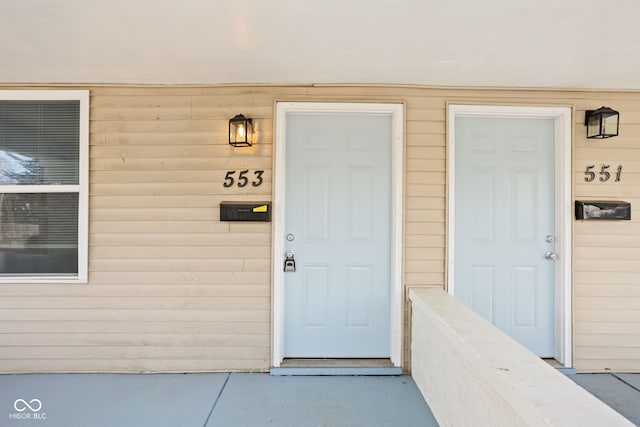 view of property entrance