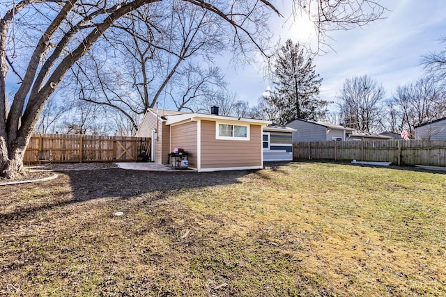 view of yard with a patio