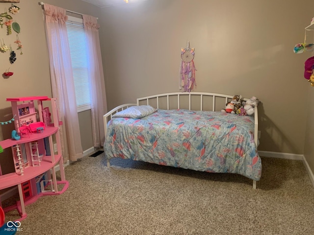 bedroom with carpet flooring