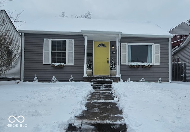 view of front of house