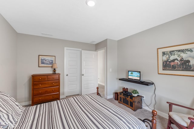 view of carpeted bedroom