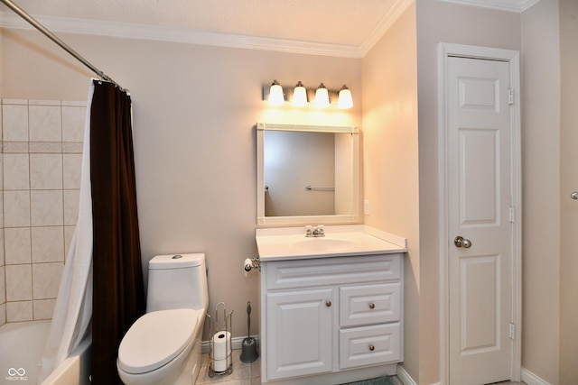 11710 E 75th St, Indianapolis, IN 46236 - full bathroom featuring vanity, ornamental molding, shower / bath combination with curtain, and toilet