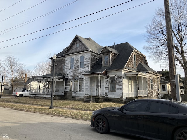 view of front of house