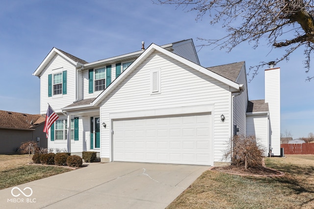 view of front of home with a front lawn