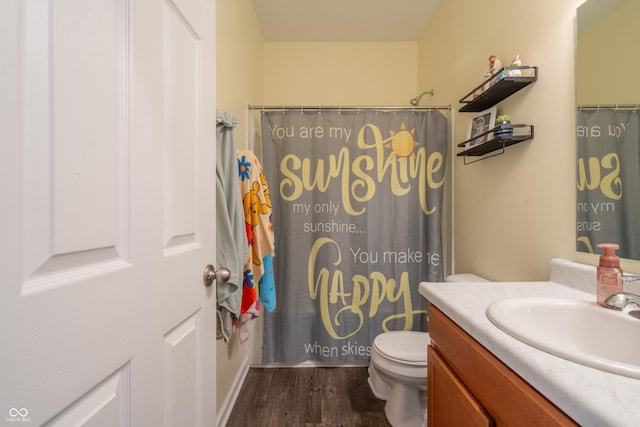 full bathroom featuring shower / bathtub combination with curtain, vanity, toilet, and wood-type flooring