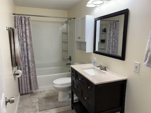 full bath with shower / bath combo with shower curtain, toilet, and vanity